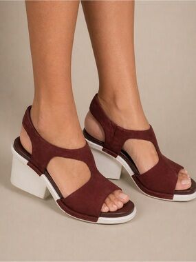 Camper Brown Leather Sandals